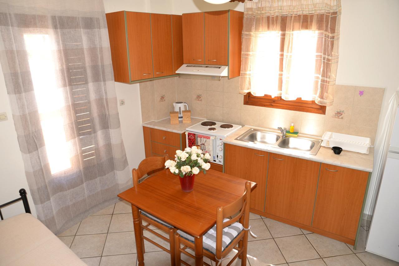 Ifigenia Apartments エルムポリ エクステリア 写真