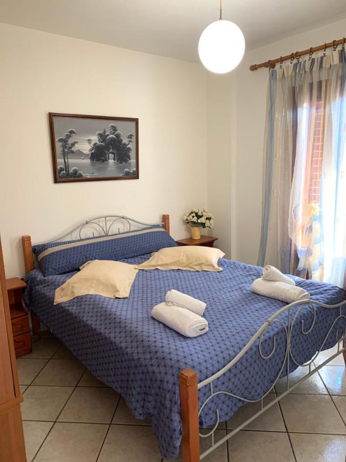 Ifigenia Apartments エルムポリ エクステリア 写真